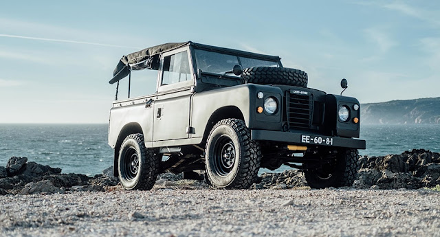 Land Rover Series 3