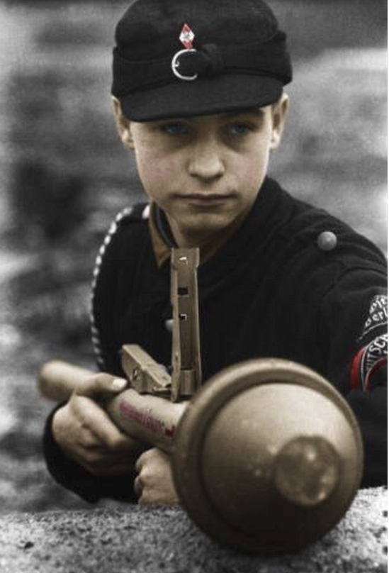 Panzerfaust Hitler Youth Color photos World War II worldwartwo.filminspector.com