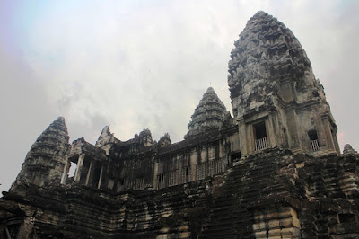 Mount Meru as the Inspiration of Angkor Wat