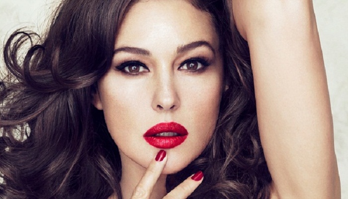 Best Monica Bellucci Bold Images