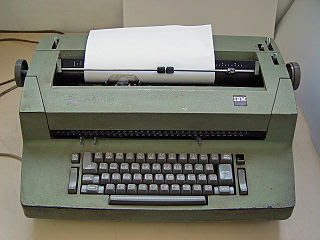Elektriskskrivmaskin från 90-talet