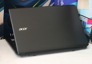 Laptop Acer Aspire E1-522 AMD A6-5200 15.6-Inch