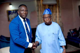Breaking News:  Billionaire Prophet Jeremiah Fufeyin meets Chief Olusegun Obasanjo in a closed door meeting on national issues