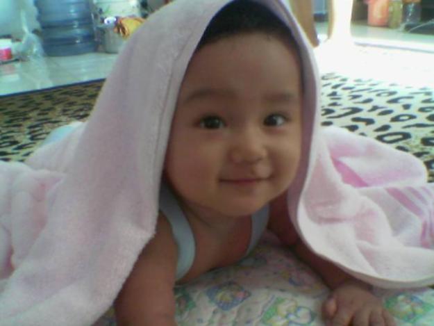 Download Foto Bayi Laki-laki Lucu images