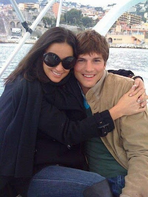 Twitter Pics of Ashton Kutcher and Demi Moore Seen On  www.coolpicturegallery.us