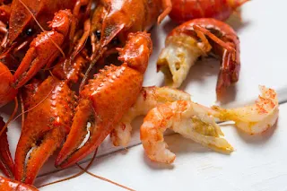 image of boiled crawfish