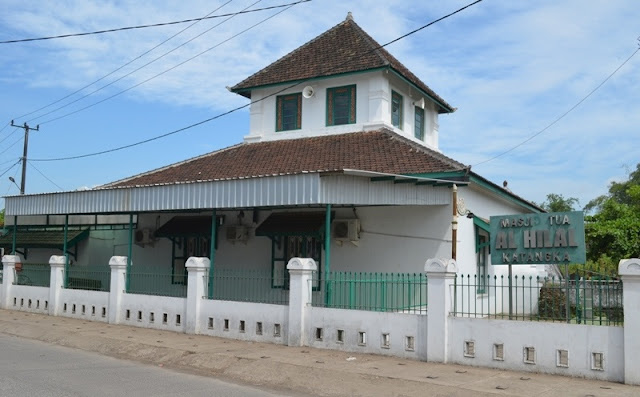 Wisata Religi Masjid Tua Al Hilal (Masjid Katangka) Gowa