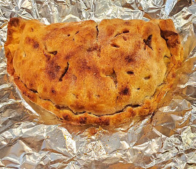 this is an air fried apple pie made in an air fryer