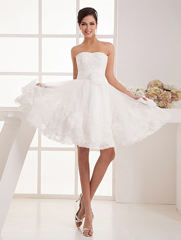 http://www.artweddings.com/appliqued-organza-short-a-line-wedding-dress-with-floral-decor-awhswd4u1345-en/