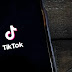 Governo federal manda TikTok remover conteúdos impróprios para menores