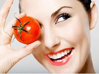 Whiten the Face amongst Tomatoes Mask