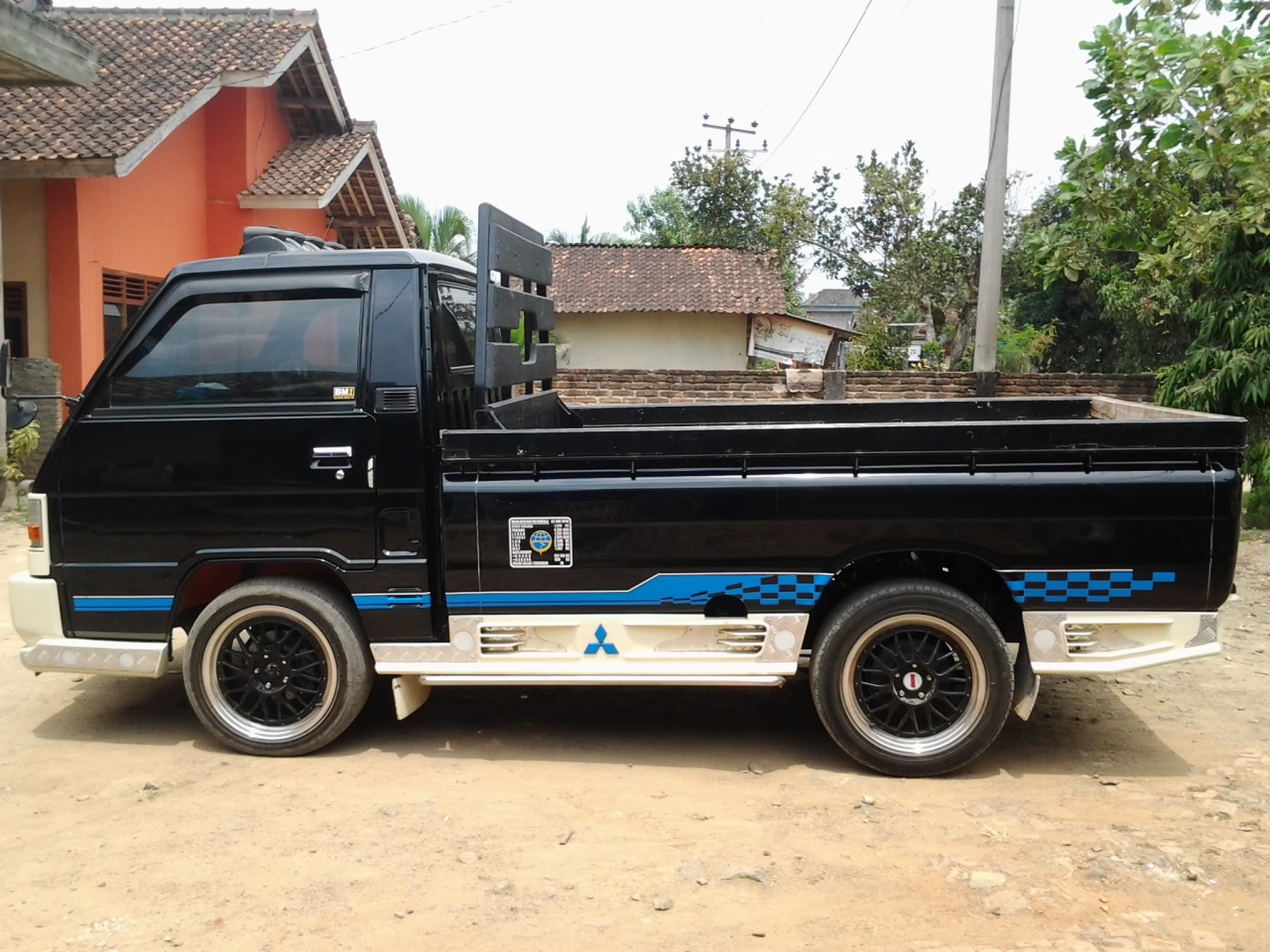 Foto Modifikasi Mobil L300 Pick Up  Modifotto