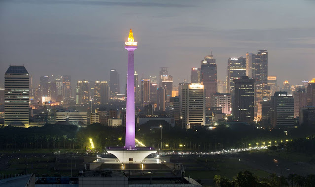 Jakarta merupakan kota dengan gedung pencakar langit terbanyak di Indonesia