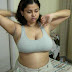 Tamil Girls Showing her sexy Boobs