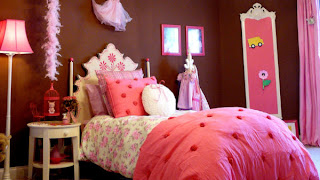 chocolate+brown+and+pink+childrens+bedroom+decor