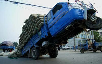 truck with excess load (24) 1