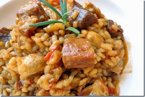 Arroz con pollo y cerdo (Receta de comida)