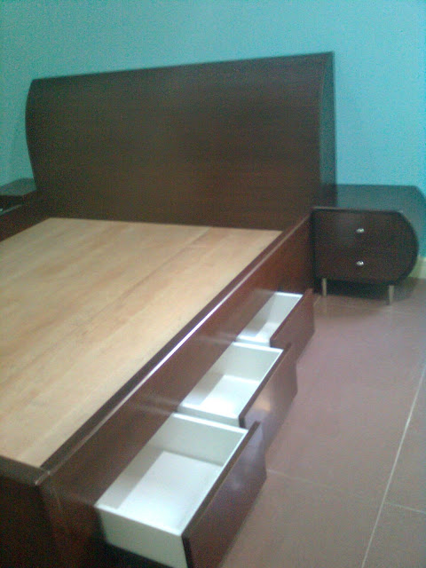 tempat tidur