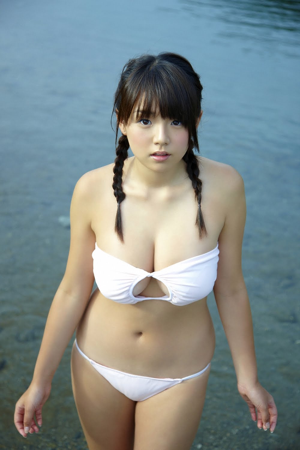 ai shinozaki sexy bikini photos 03