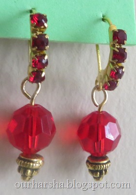 red earrings (1)