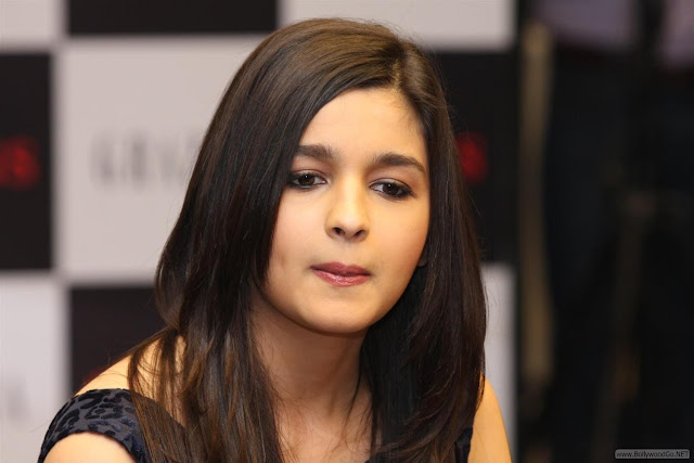 Alia+Bhatt+(9)