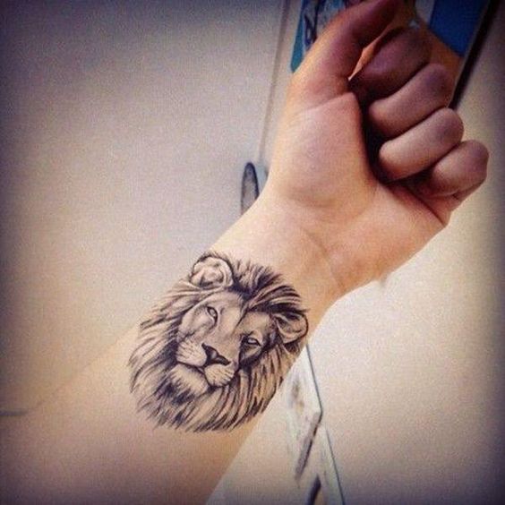 45 lindas tatuagens de leão para inspirar vocês