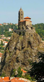 Le Puy-en-Velay:  capela de São Miguel da Agulha