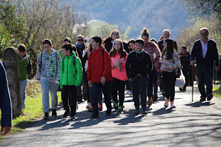 Cientos de personas, a la ermita de Santa Águeda