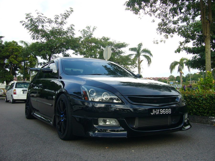 Turbo Honda Accord Look at this modified Accord an intercooler hide inside