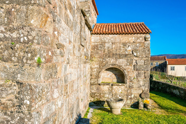 Imagen de la Iglesia Visigótica de Santa Comba de Bande