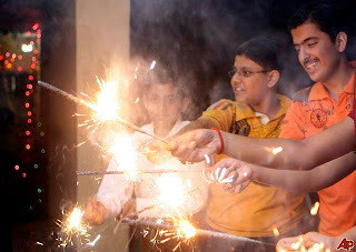 children bursting crackers