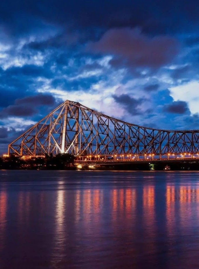 Howrah bridge , West Bengal , India |Timing | Ticket Cost |Location | Near By Food | History |Architecture full details