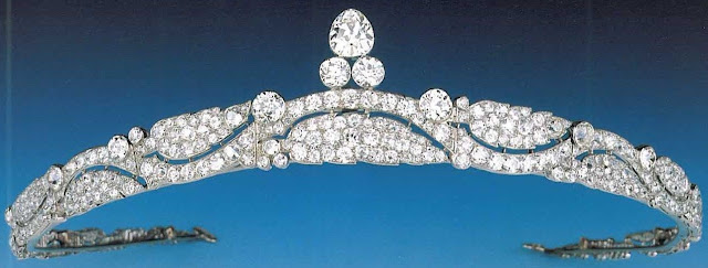 diamond bandeau tiara cartier princess azrinaz brunei