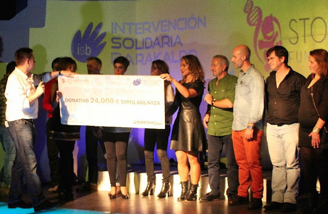 Intervención Solidaria Barakaldo entrega su aportación a Stop San Filippo