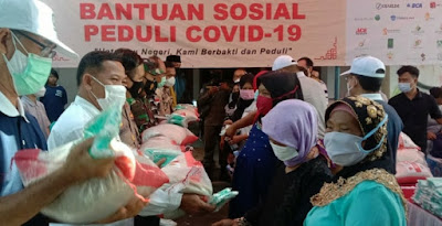 Berbagi dengan Sesama , PIK 2 dan Buddha Tzu Chi Salurkan Bantuan di Pakuhaji