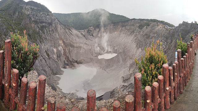 Wisata Alam Tangkuban Perahu