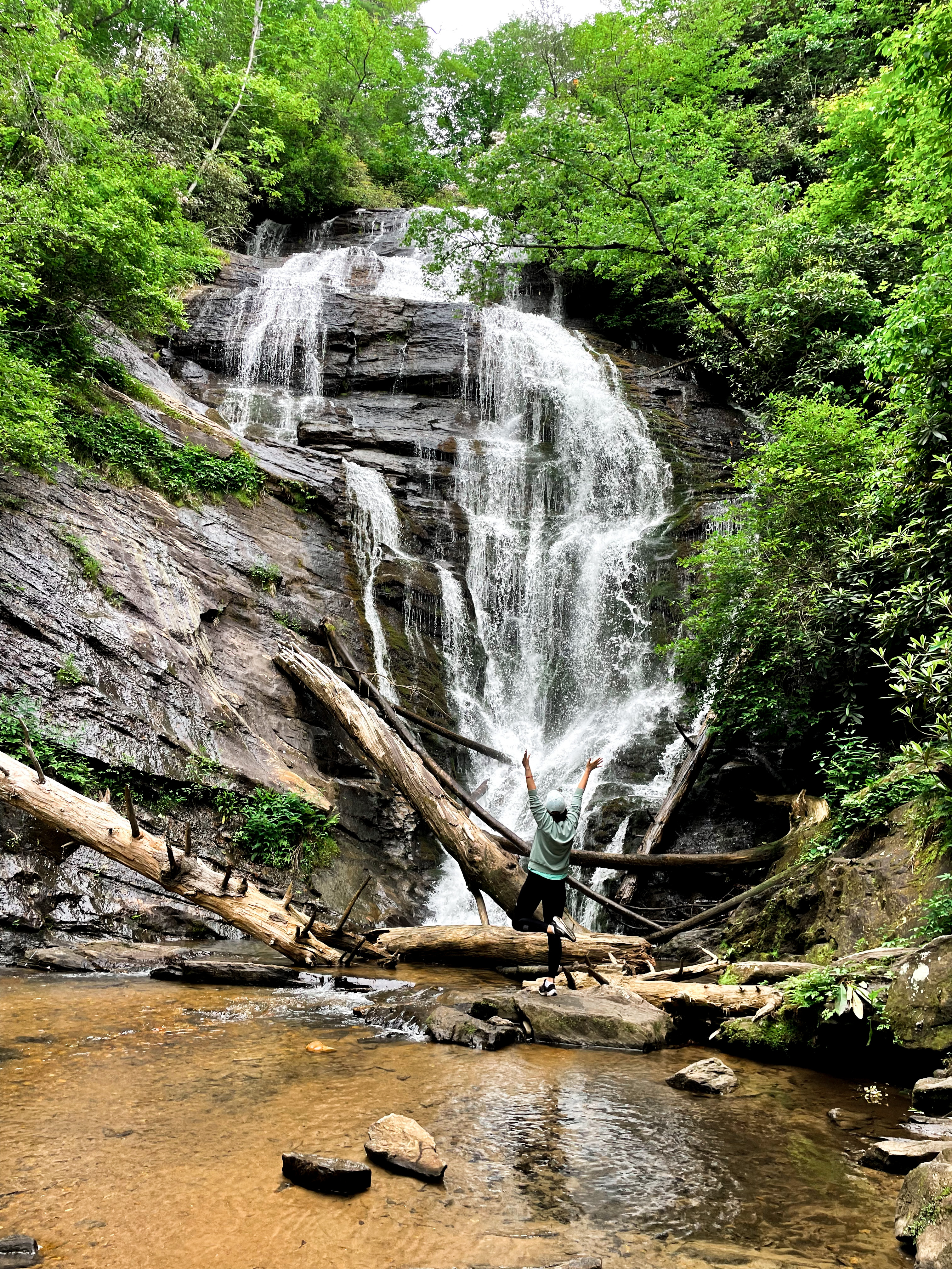 Kings Creek Falls