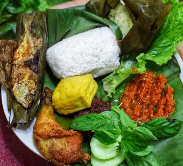 Makanan Khas Sunda: Makanan Tradisional Asli Sunda dengan Ciri Khas yang Unik