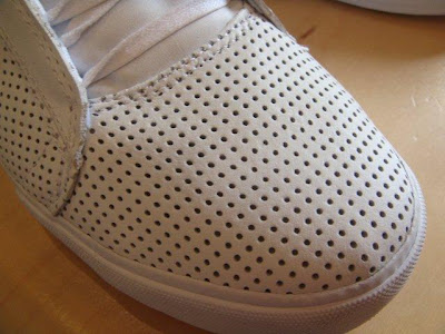 SUPRA（スープラ）SOCIETY WHITE PERF スニーカー レザーアップ写真