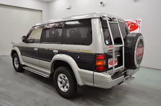 1995  Mitsubishi Pajero Exceed 4WD