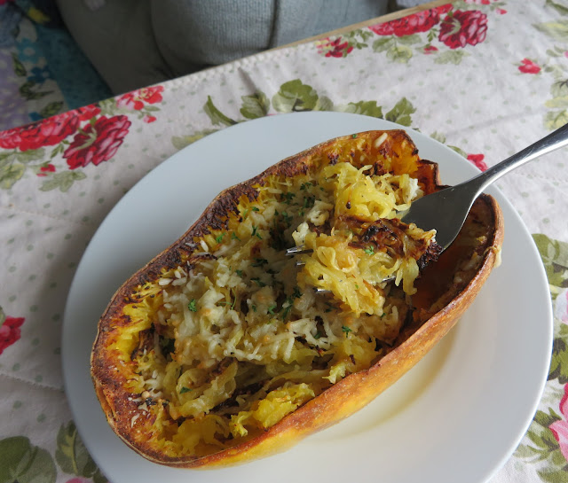 Buttery Air Fryer Spaghetti Squash