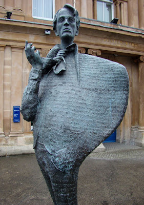 Détail de la statue de William Butler Yeats, à Sligo