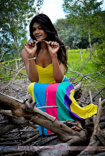 Miss Srilanka 2012 Sumudu Prasadini Cute Wallpaers