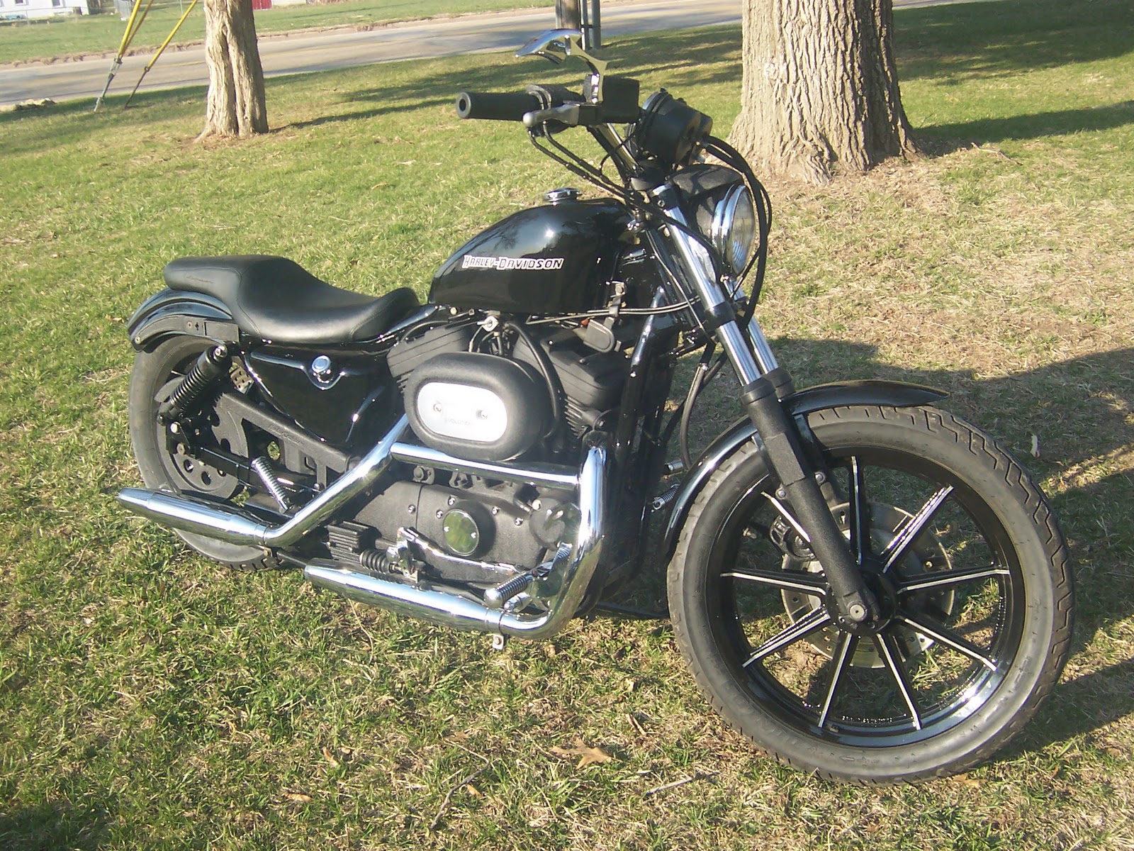 harley davidson sportster iron check out this 1986 harley davidson sportster.i spent all winter 