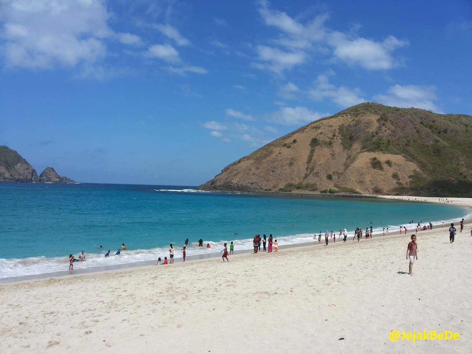 7 Pantai Cantik Lombok Yang Pernah Kami Kunjungi