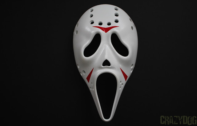 This Ghostface Hockey Mask Is Killer!