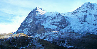 Approaching the mountain.