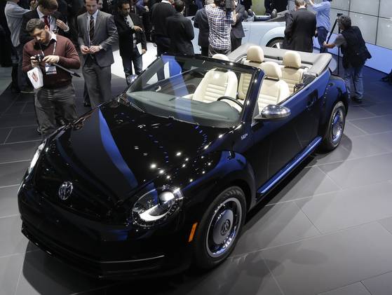 Volkswagen Beetle Convertible 2013