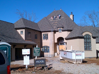 Roofing contractor in Charlotte, NC