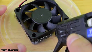 Membuat Sendiri AC Mini Dingin dari Kipas Bekas PC